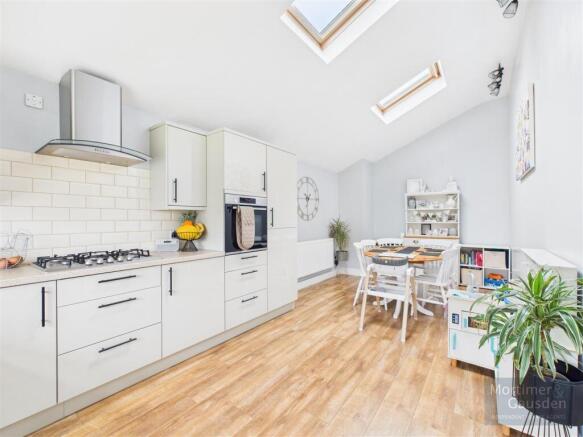 Kitchen/Diner/Family Room