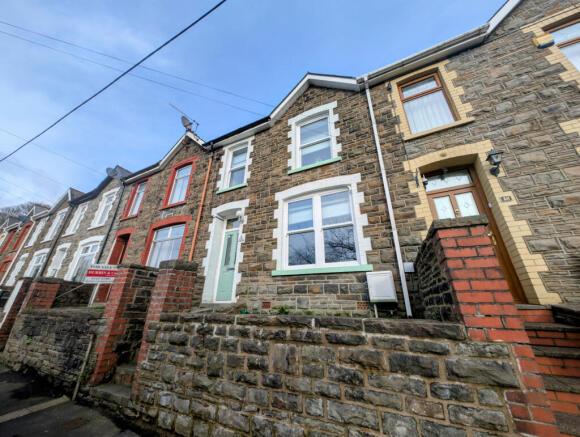 4 Bedroom Terraced for Sale