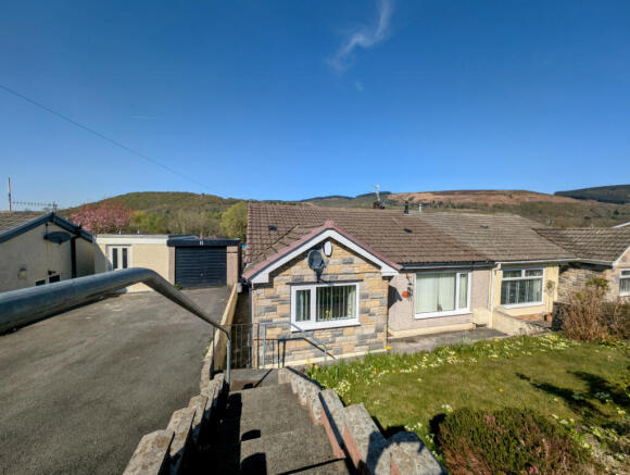 3 Bedroom Semi Detached Bungalow for Sale