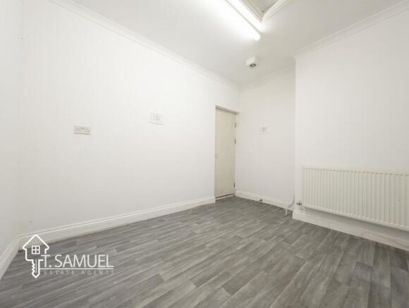 Retail Unit 1
