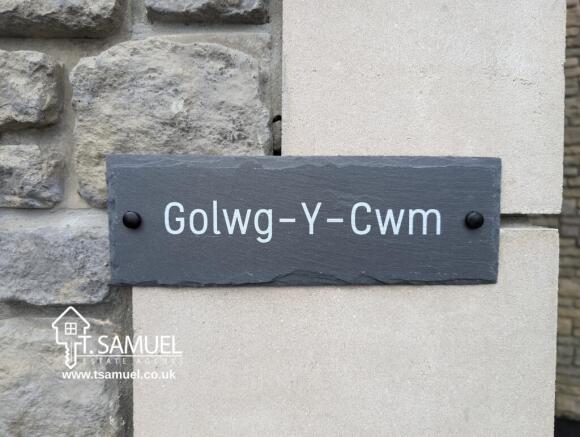 Name plaque