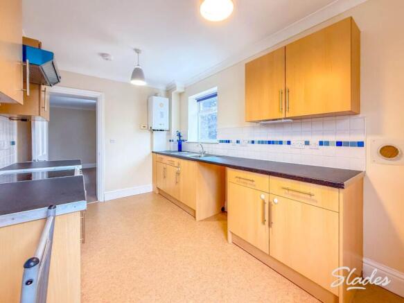 KITCHEN 2