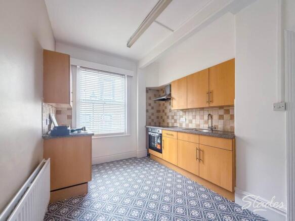 KITCHEN (2)