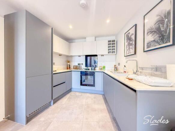KITCHEN (2)