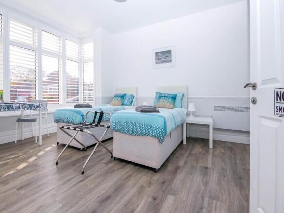 1, 73 sbourne road l