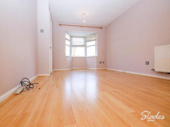 39 Le Pat Close loun