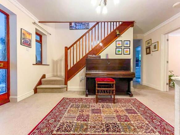 151a Burley Road ent