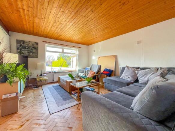 13 island view loung