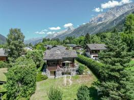 Photo of Les Houches, Sous les bois  Taconnaz, 74310, France