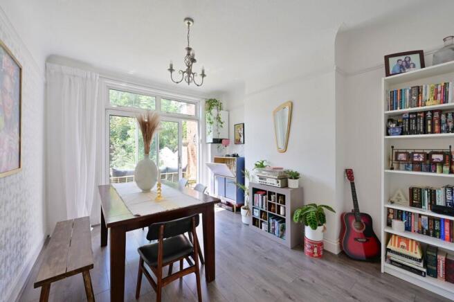 Dining Room.jpg