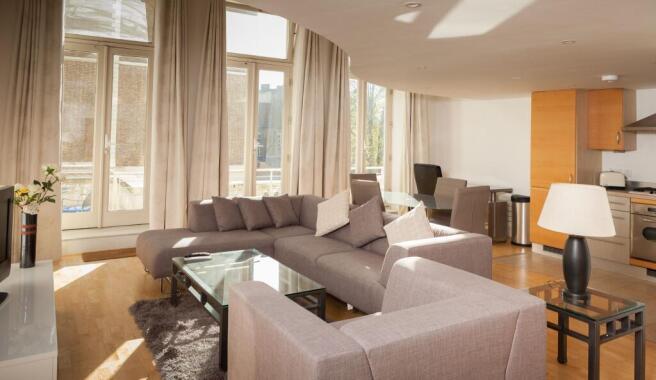 Lounge 2.jpg