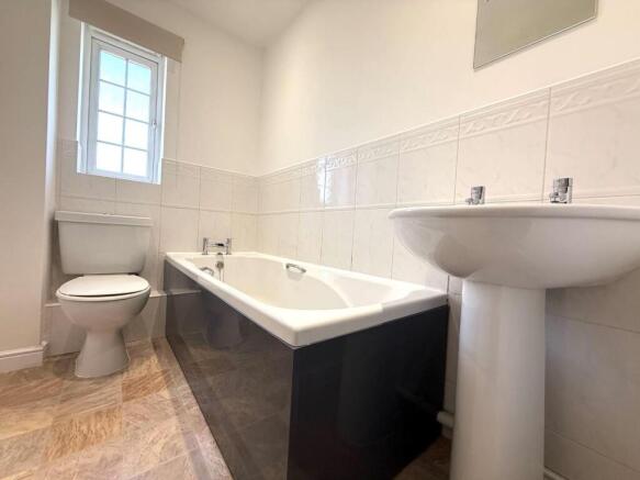 Bathroom.JPG