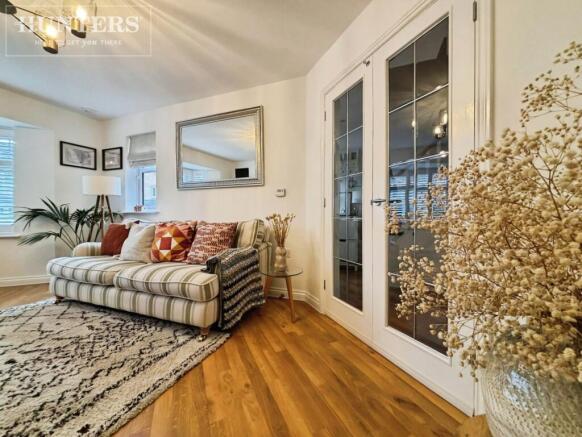 pbox-living_room-332825.jpeg