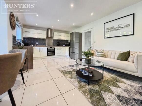pbox-living_room-343377.jpg