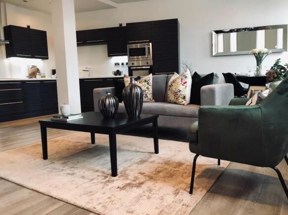 Show Apartment