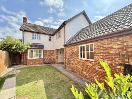 30 Owl Way, Hartford, Huntingdon, Cambridgeshire. PE29 1YZ