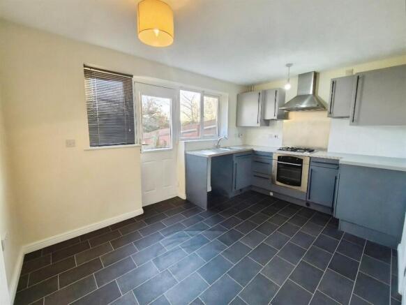 327dc1d2-22 20bull 20kit.jpg