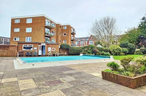 Leventhorpe Court, Elmhurst Road, Gosport, PO12