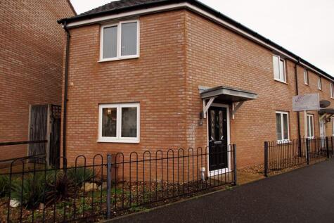 Howe Road, Gosport, PO13