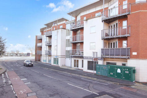 Warrior Court, Gosport, PO12