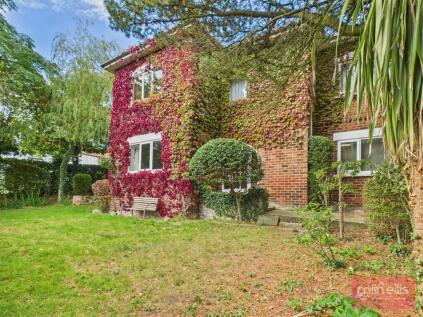 Lady Ediths Avenue, Newby, Scarborough