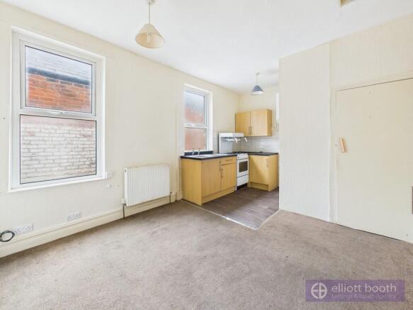 CAM04064G0-PR0104...