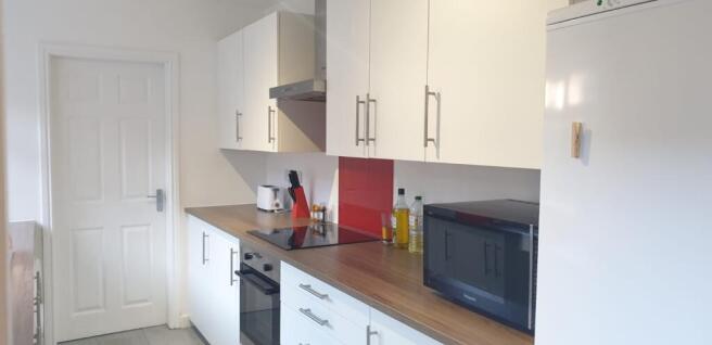 12 Kirkby - Kitchen.jpeg