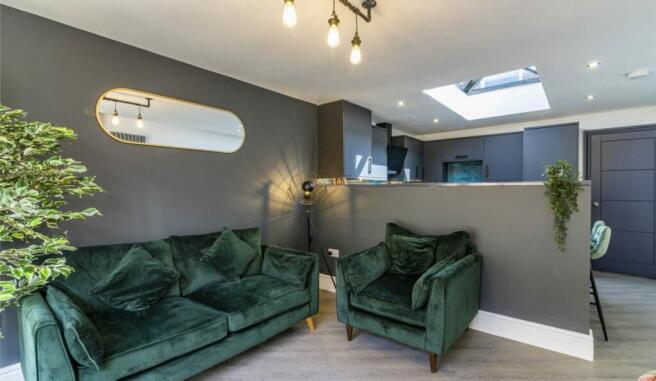 29vinestreet-43-scaled-1-1240x720.jpg