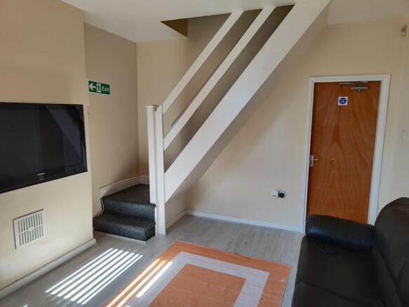 WhatsApp Image 2025-08-21 at 12.19.21 (1).jpeg