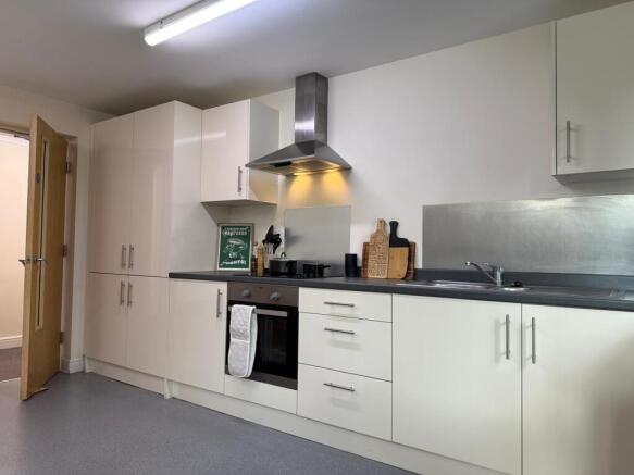 Longdales Lodge Kitchen 1.jpeg