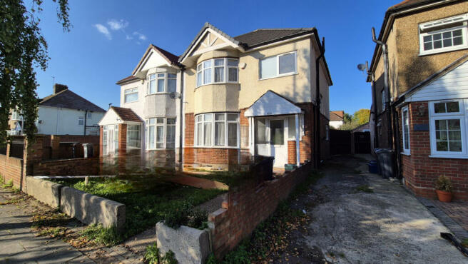 Three bedroom newly refudbished semi detached hom