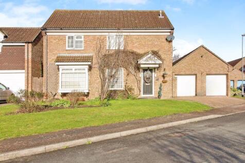 Windsor Close, St. Ives