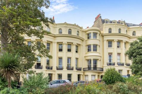 Brunswick Square, Hove, BN3