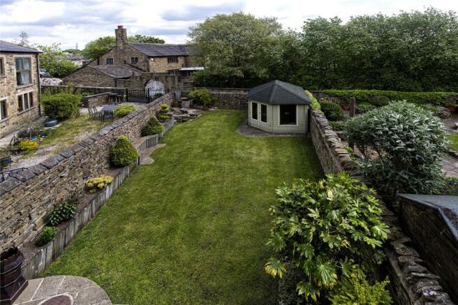 5 Bedroom Barn Conversion For Sale In Moorhouse Lane Birkenshaw