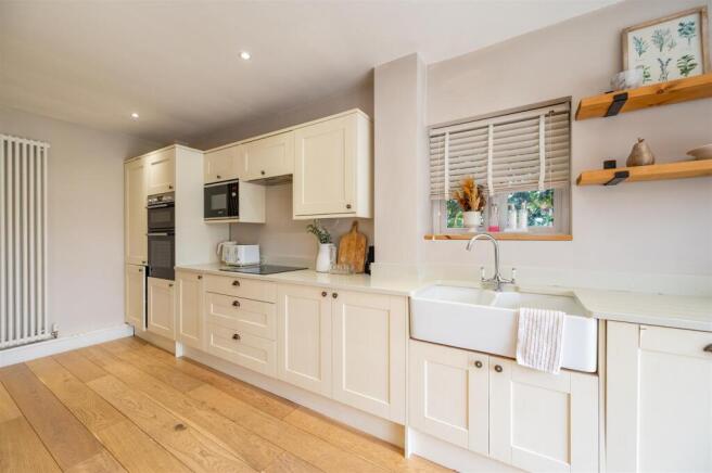 2b Selsmore Avenue 25 15.jpg
