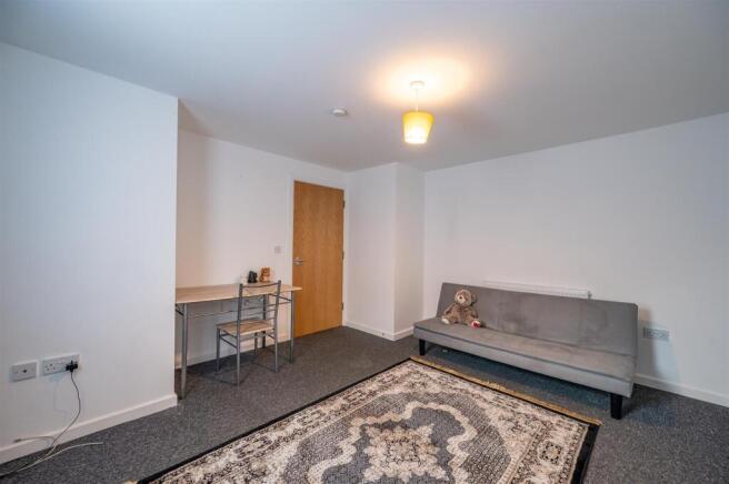 Flat 1b 3 Creek Road 24 12.jpg
