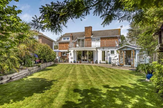 Bay House, Marine Walk, Hayling Island-PorticoMark