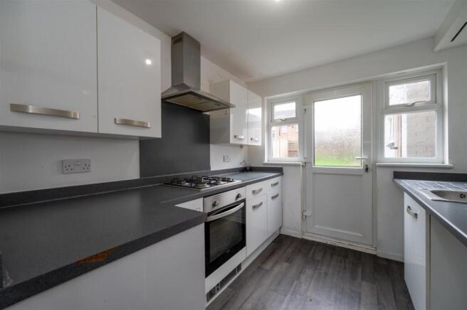 355 Purbrook Way 25 7.jpg