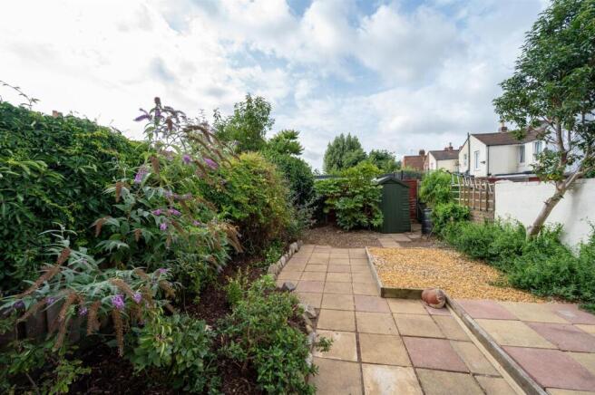 126b Laburnnum Grove223.jpg