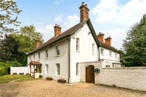 House Prices in Hedsor Road Bourne End Buckinghamshire SL8