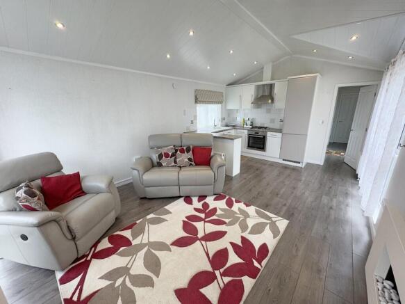 Lounge to Kitchen