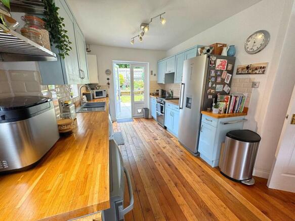 Kitchen angle