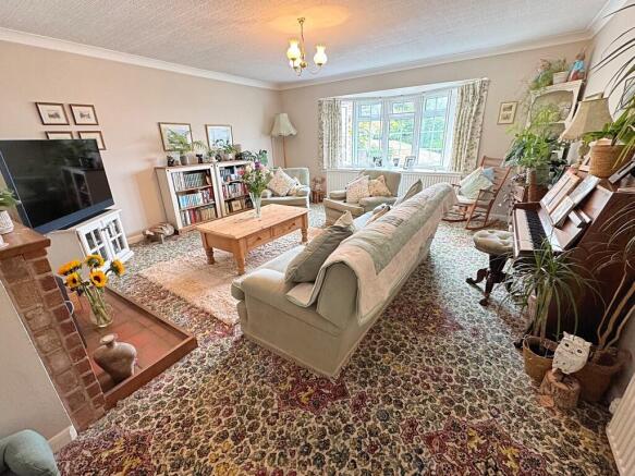 Sitting Room alt ...