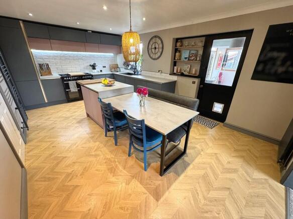 Dining Kitchen