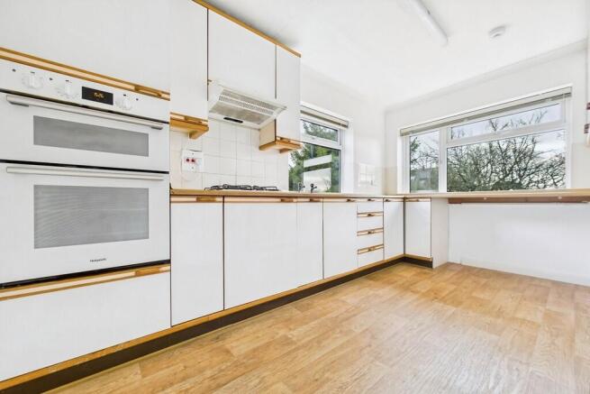 95f657ab-CAM01085...