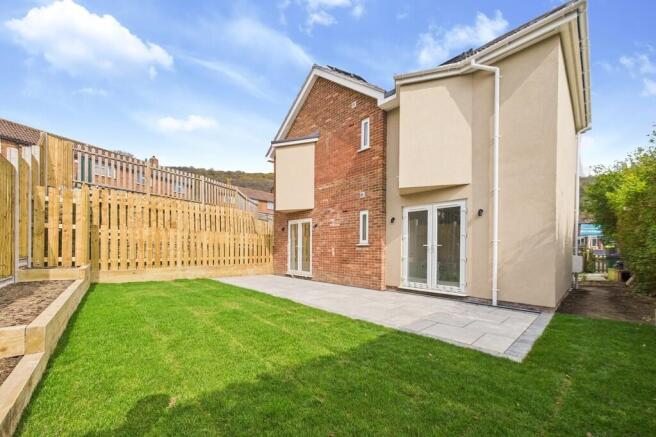 CAM01085G0-PR0535...