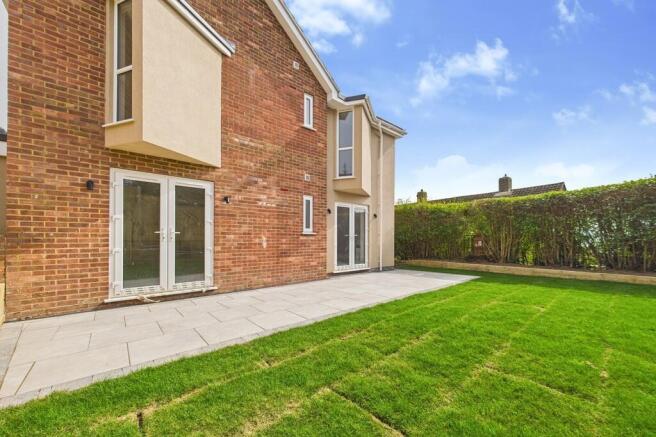 CAM01085G0-PR0535...