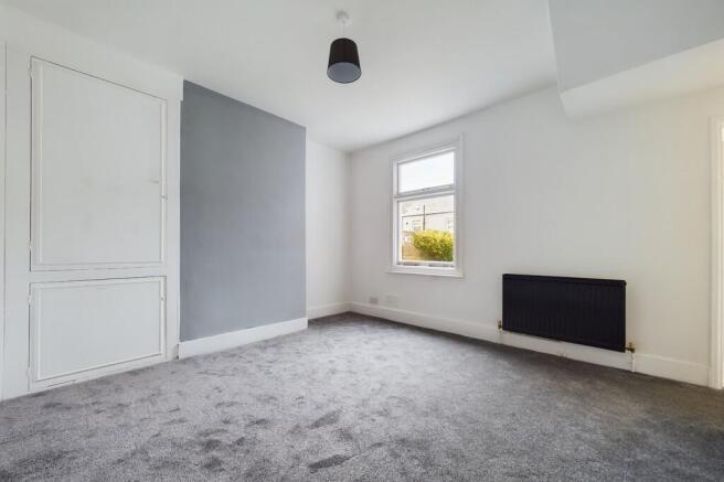 CAM01085G0-PR0502...