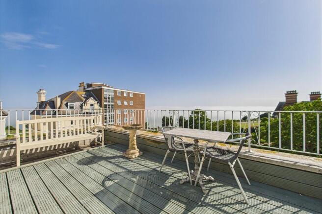 CAM01085G0-PR0593...