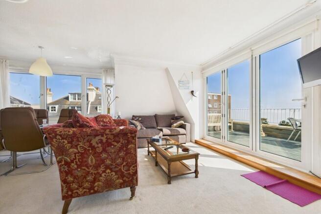 CAM01085G0-PR0593...